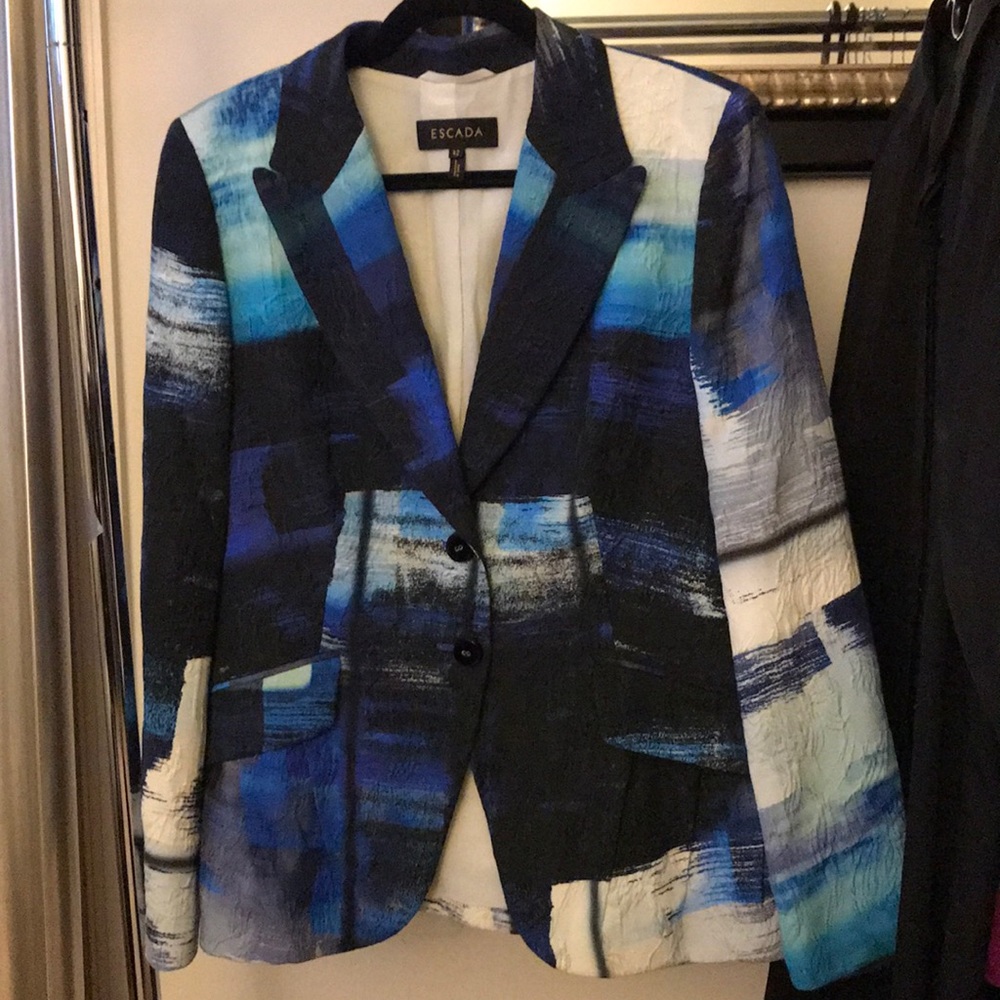 Escada blazer